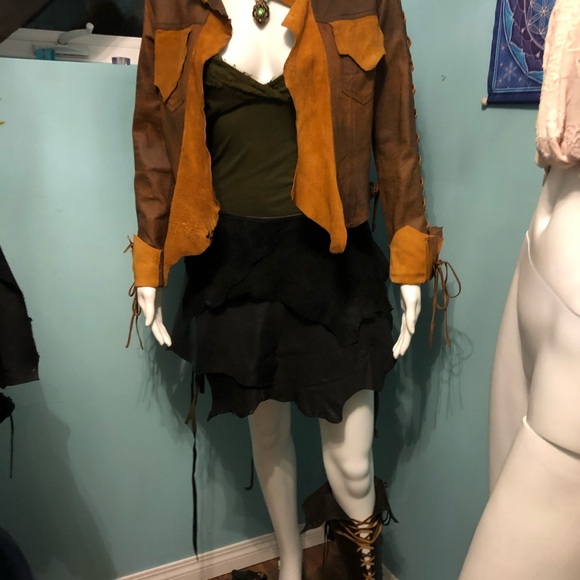 Two-Tone Brown Suede Western-Style Women's Leather Jacket - Picture 9 of 16